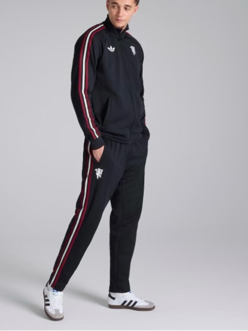 Manchester United x adidas Originals Track Pants new